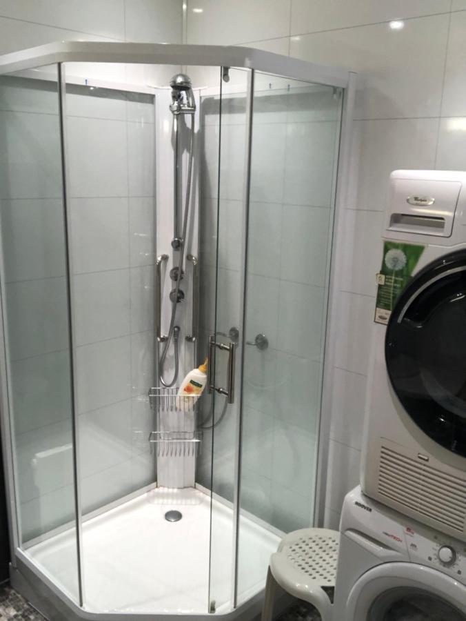 Den Gule Huset Apartman Lyngdal Kültér fotó